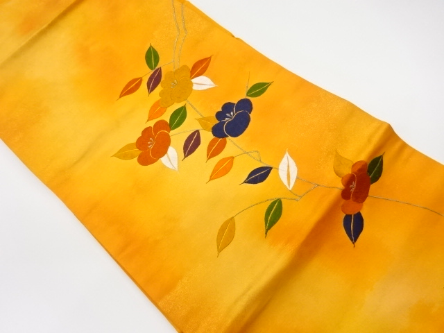 リサイクル　椿模様刺繍名古屋帯